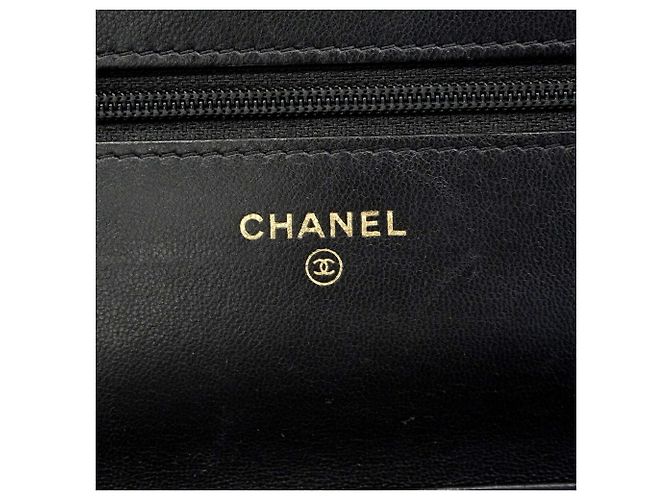 Carteira de Ombro com Corrente Chanel Matelassé - vista 5