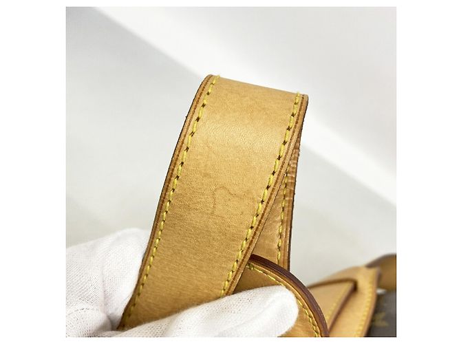 Louis Vuitton Monogram Hudson PM Schultertasche - Ansicht 10