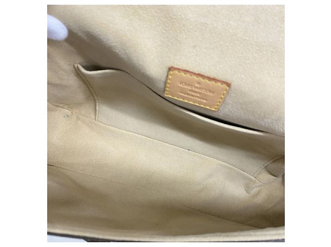 Louis Vuitton Monogram Hudson PM Schultertasche - Ansicht 4