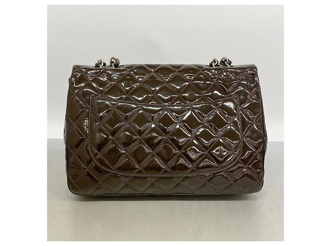 Chanel Schultertasche aus violettem Lackleder - Ansicht 12