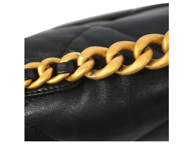 Bolsa Chanel em pele de cordeiro - vista 6