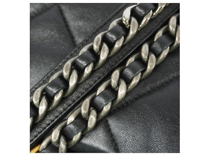 Bolsa Chanel em pele de cordeiro - vista 7