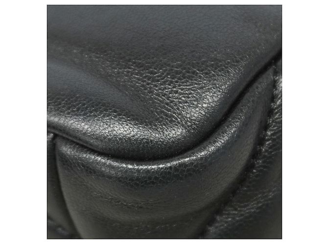 Bolsa Chanel em pele de cordeiro - vista 8