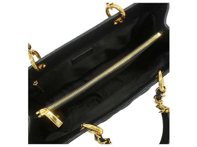 Saco Tote com Corrente Chanel Matelassé - vista 4