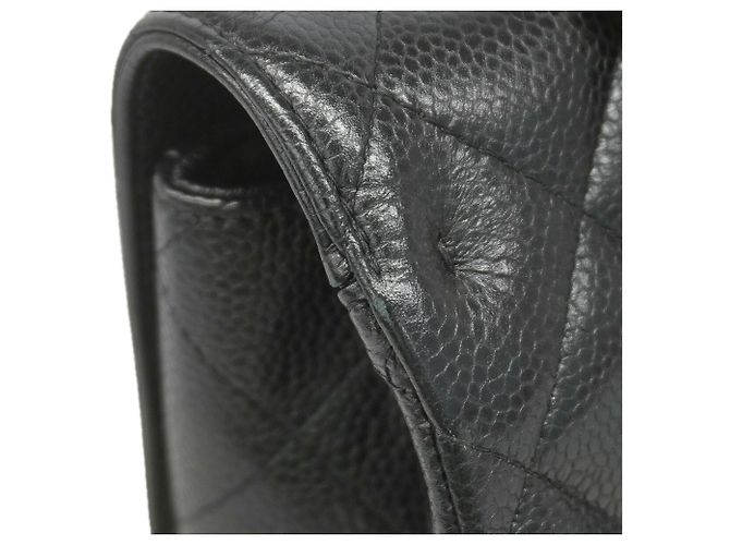 Bolsa de ombro Chanel em couro de bezerro grão preto - vista 5