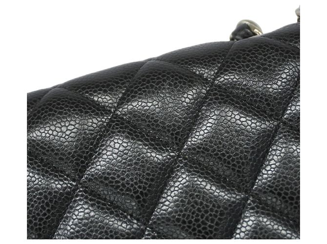 Bolsa de ombro Chanel em couro de bezerro grão preto - vista 6