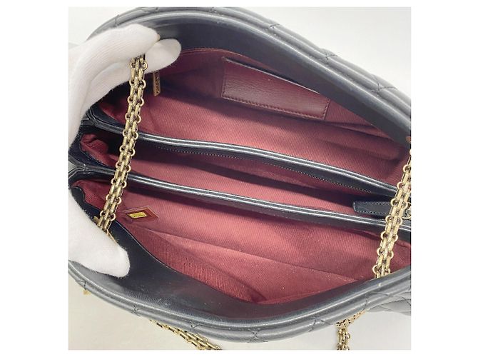 Bolsa de Ombro com Corrente Chanel Matelassé - vista 4