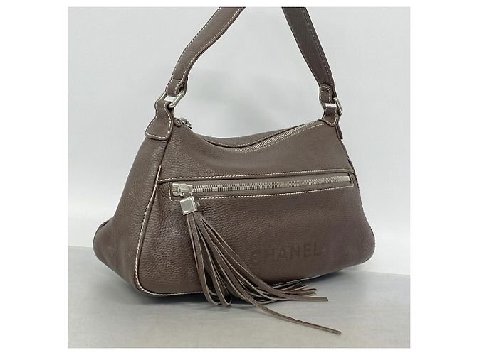 Borsa a tracolla Chanel in pelle marrone - vista 2