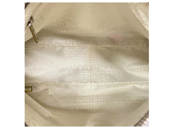 Borsa a tracolla Chanel in pelle marrone - vista 4