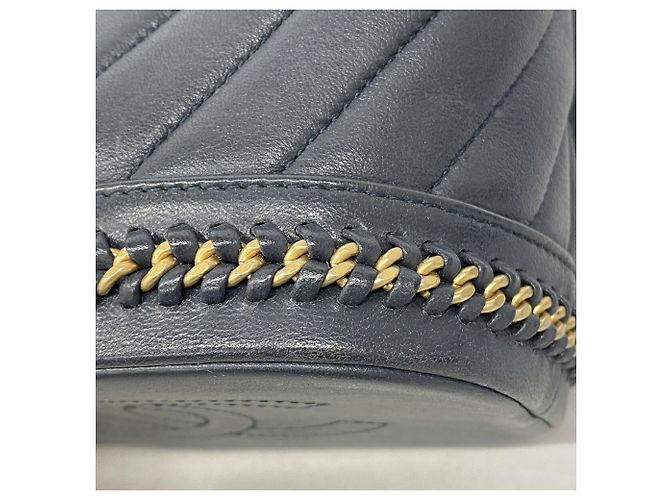 Borsa a tracolla Chanel in pelle blu navy - vista 6