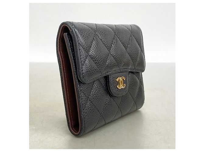 Portafoglio tri-fold Chanel in vitello granulato nero - vista 2
