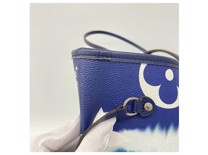Saco Tote Louis Vuitton Monogram LV Escale Neverfull MM - vista 6