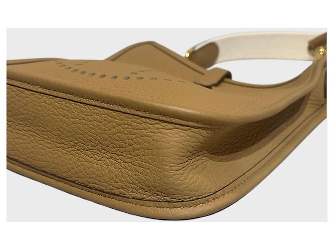 Bolsa Hermès Evelyne 16 Amazone - vista 4