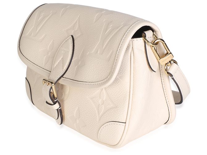 Louis Vuitton Cream Giant Monogram Empreinte Diane - vista 4