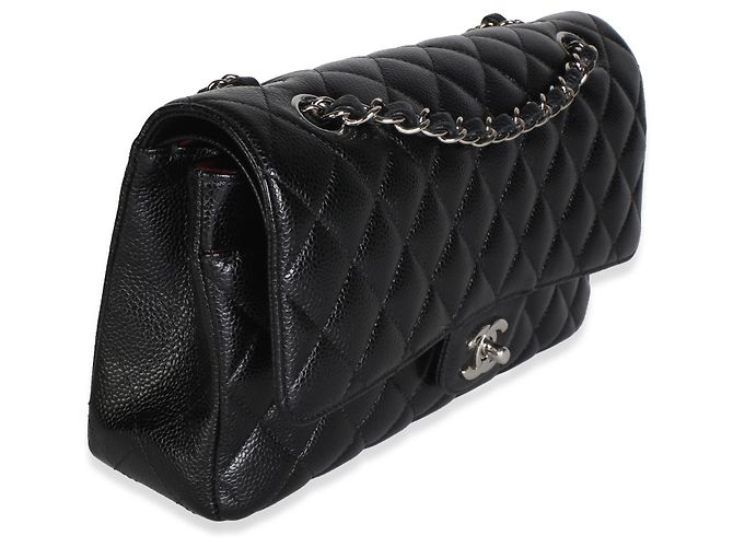 Gabrielle Borsa Chanel Medium Classic Double Flap in pelle caviar matelassé nera - vista 4