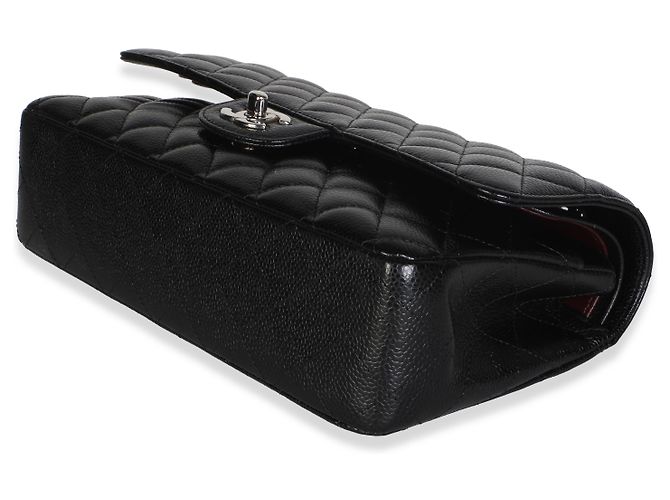 Gabrielle Borsa Chanel Medium Classic Double Flap in pelle caviar matelassé nera - vista 6