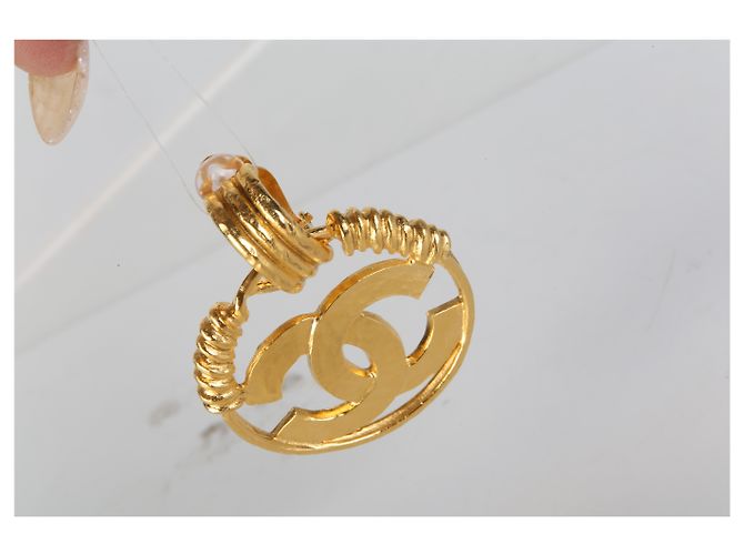 Gabrielle Orecchini Chanel CC placcati oro 2004 - vista 5