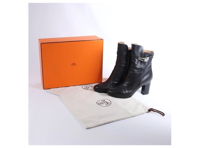 Hermès Juez Black Leather Ankle Boots EU 38 - view 15