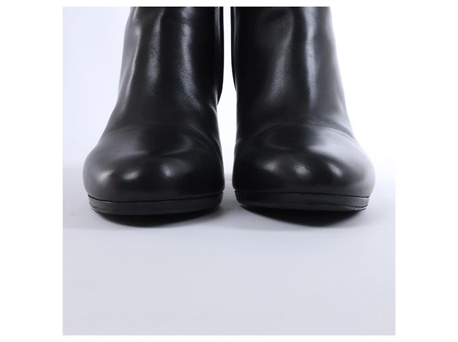 Hermès Juez Black Leather Ankle Boots EU 38 - view 4
