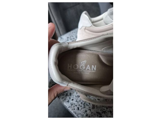 Baskets Hogan H641 en daim et cuir beige - vue 6