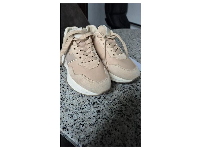 Baskets Hogan H641 en daim et cuir beige - vue 7