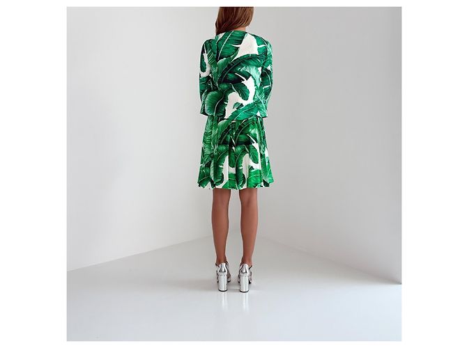 Dolce & Gabbana Botanical Garden Leaf Print Jacket with Bee Embellishments - view 15