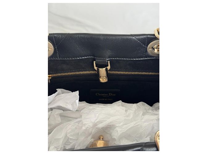 Dior Lady Dior Essential S Cal Borsa a mano in pelle nera - vista 3