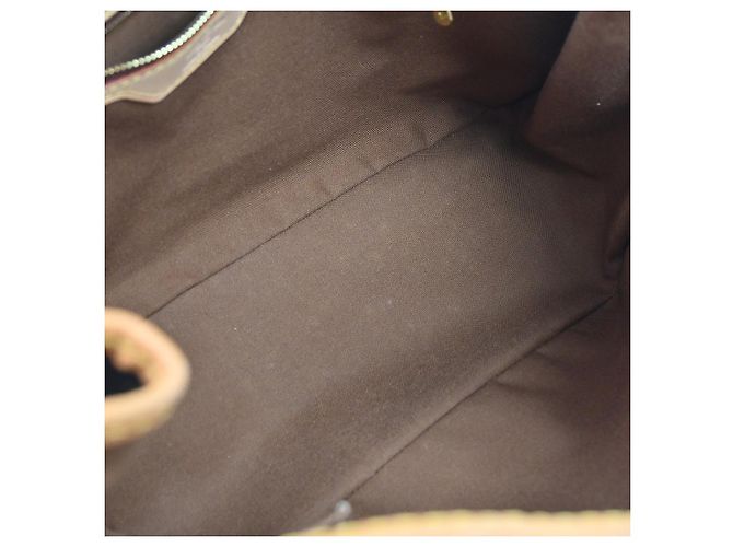 Louis Vuitton Batignolles Monogram Canvas Horizontal - view 3