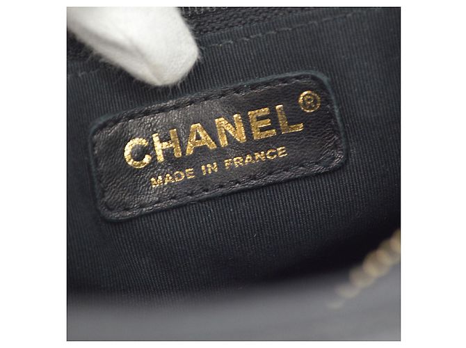 Chanel Timeless CC Corrente Matelassê Caviar Médio - vista 4