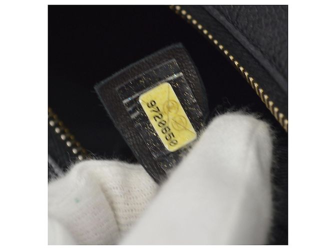 Chanel Timeless CC Corrente Matelassê Caviar Médio - vista 5