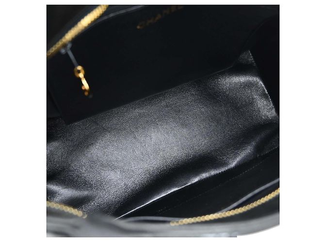 Chanel Medallion Quilted Lambskin - view 3