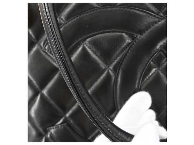 Chanel Medallion Quilted Lambskin - view 6