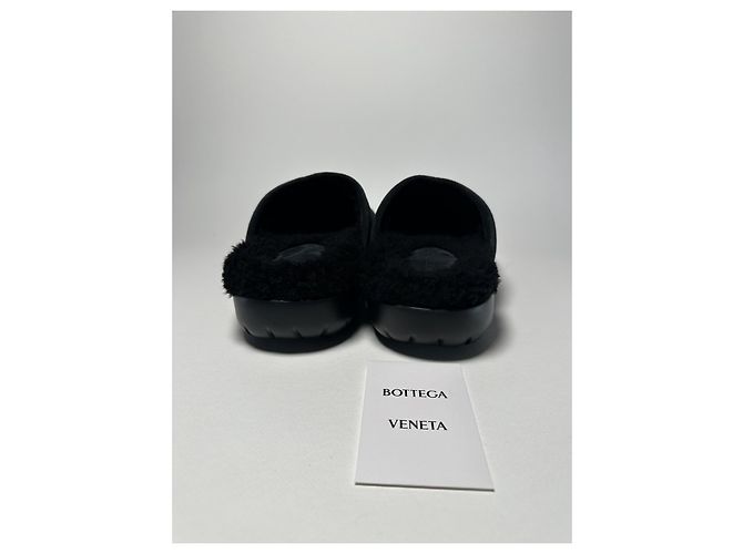 Bottega Veneta – Black Suede Snap Mules – Size 40 - vista 5