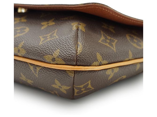 Louis Vuitton Musette Tango Monogram - vista 7