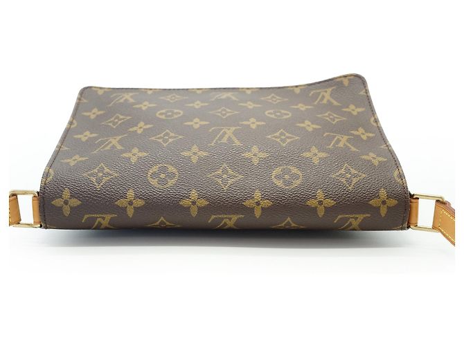 Louis Vuitton Musette Tango Monogram - vista 8