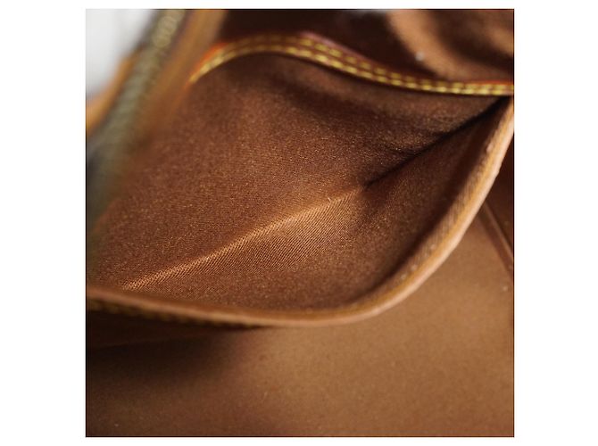 Louis Vuitton Monogram Alma PM Marron Cuir - vue 15