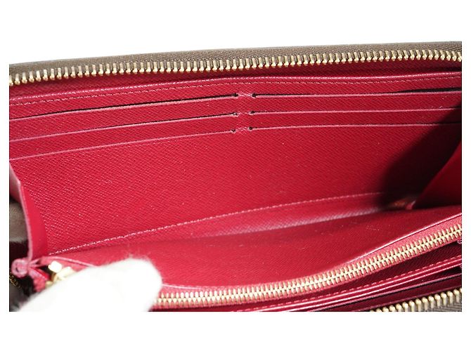 Louis Vuitton Portefeuille long Zippy Fuchsia Monogram - vue 10