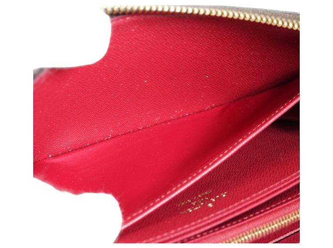 Louis Vuitton Portefeuille long Zippy Fuchsia Monogram - vue 17
