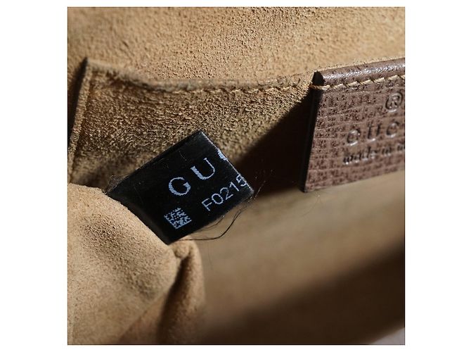 Padlock Gucci Borsa a spalla piccola con catena e stampa floreale GG Supreme con lucchetto Tian - vista 17