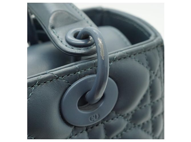 Lady Dior Media Cannage Pelle di Vitello Ultra Opaca - vista 13