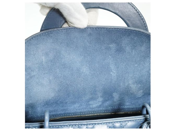 Lady Dior Media Cannage Pelle di Vitello Ultra Opaca - vista 14