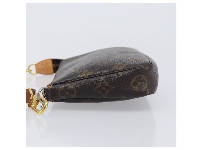 Pochette Accessoires NM aus Monogramm-Canvas von Louis Vuitton - Ansicht 4