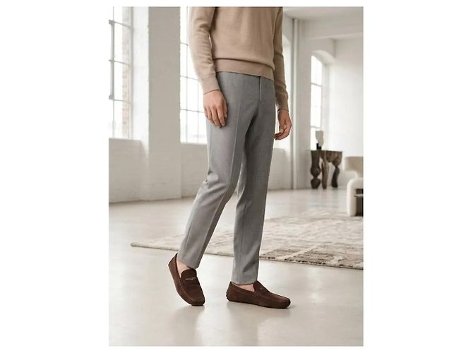 Louis Vuitton Mocassins en Daim Marron - vue 2