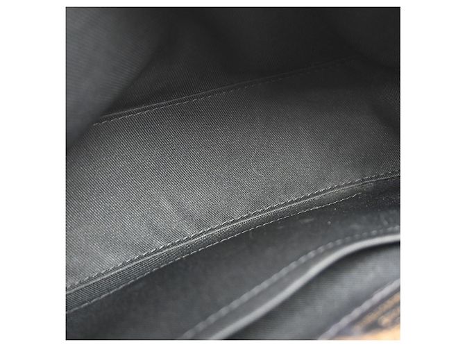 Louis Vuitton Saintonge in tela Monogram con pelle - vista 3
