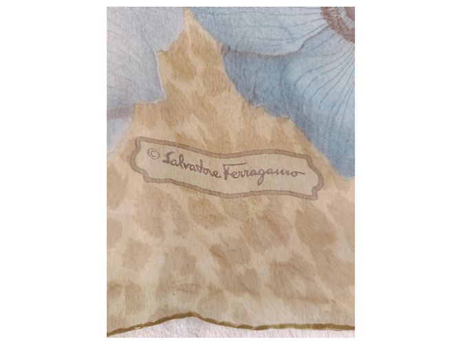 Salvatore Ferragamo Lenço de seda floral com estampado de leopardo - vista 3