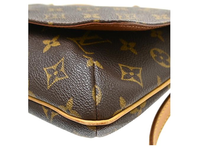 Louis Vuitton Musette Tango en toile Monogram - vue 7