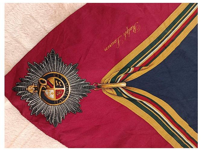 Pañuelo de seda Ralph Lauren con diseño de león y corona - vista 5