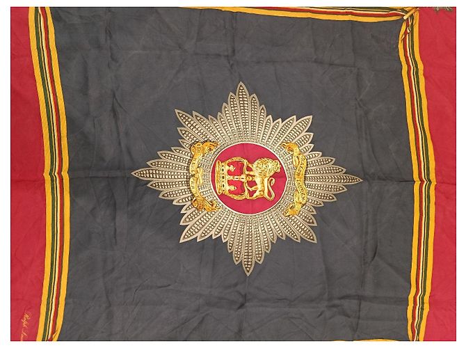 Pañuelo de seda Ralph Lauren con diseño de león y corona - vista 9