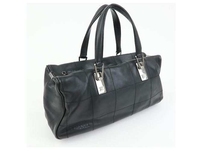 Chanel Boston de Couro Matelassê CC Quadrado XL - vista 4