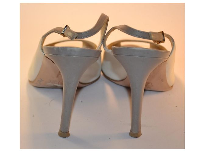 Gianvito Rossi Leder Slingback Pumps in Weiß und Grau - Ansicht 4